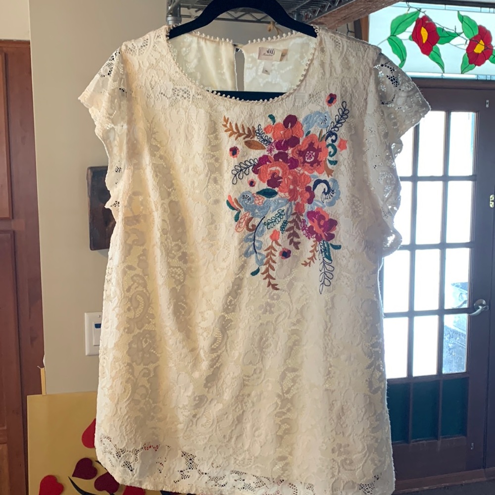 Meadow Rue | Flutter Sleeve Floral Cream Laced Top